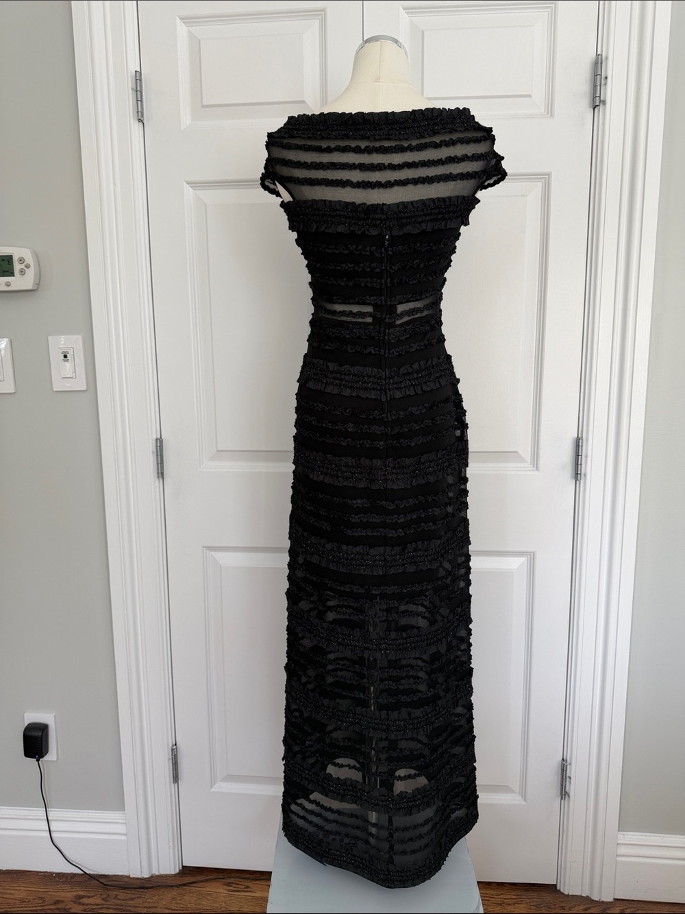 Vintage Tadashi Black Metalic Ruffle Sheer Mesh Cocktail Illusion Dress Size 4P - Picture 9 of 14
